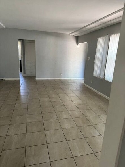 Building Photo - 1260 Canyon Rd