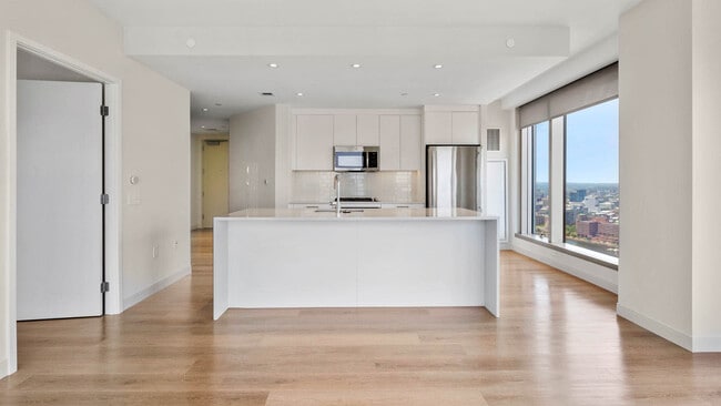 Building Photo - 35 Lomasney Wy