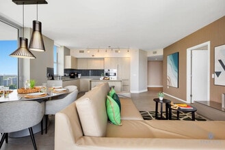 Building Photo - 4112 Jimmy Buffett Mem Hwy