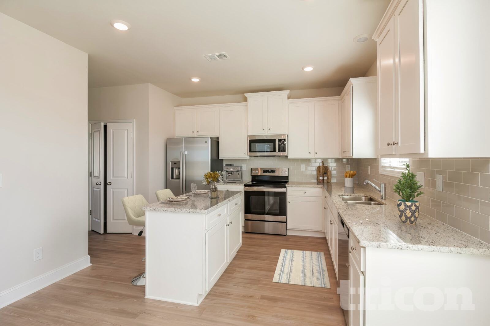 Building Photo - 129 Kingshall Rd