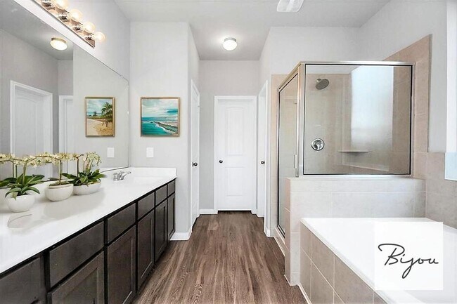 Building Photo - 24814 Puccini Pl