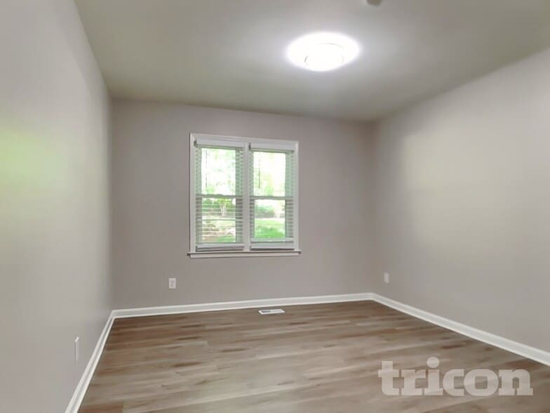 Building Photo - 2309 Pastille Ln