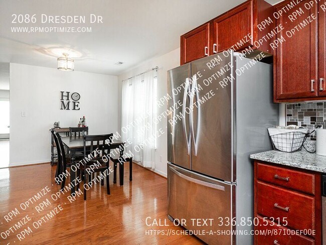 Building Photo - 2086 Dresden Dr