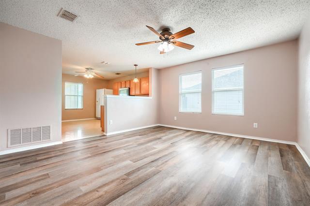 Building Photo - 1820 Brookwood Dr