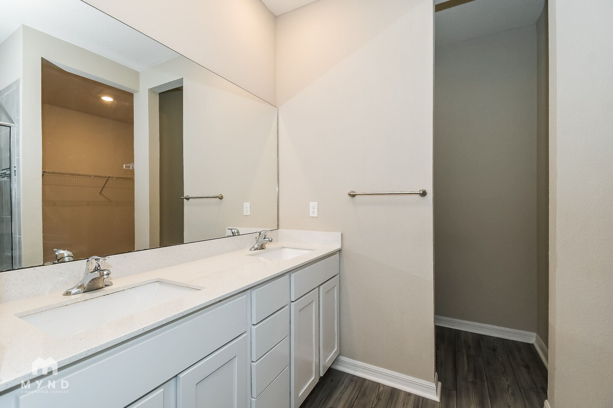 Building Photo - 337 Fellbrook Dr