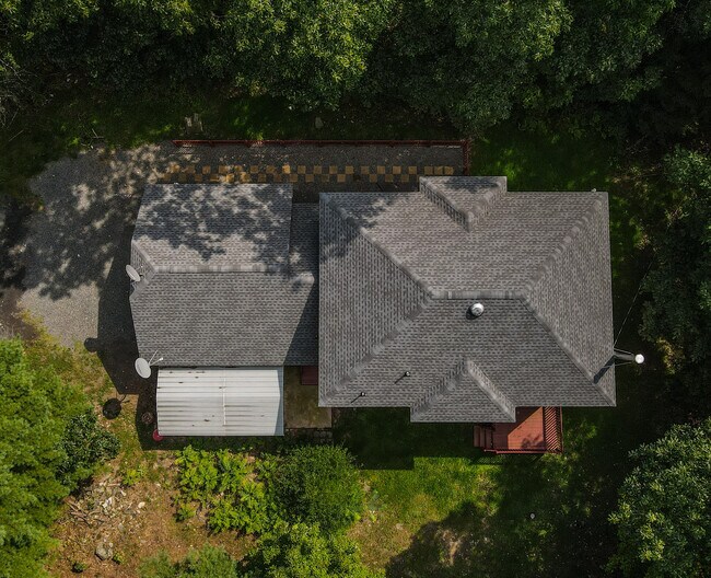 Building Photo - 5000 Reservoir Rd