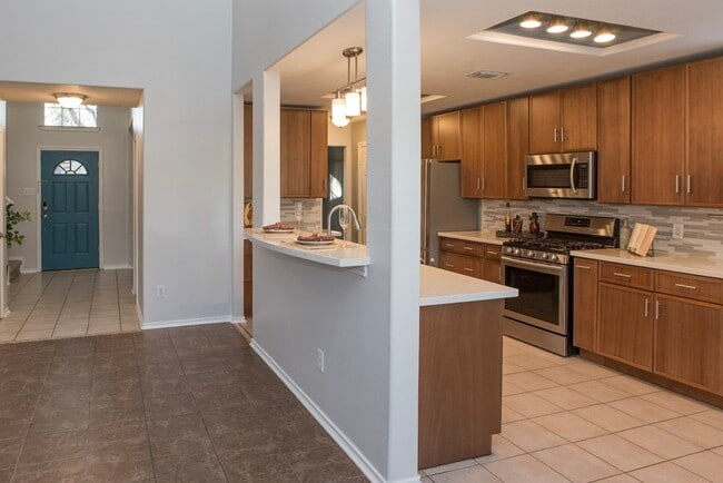 Building Photo - 315 Glade Bridge Ln