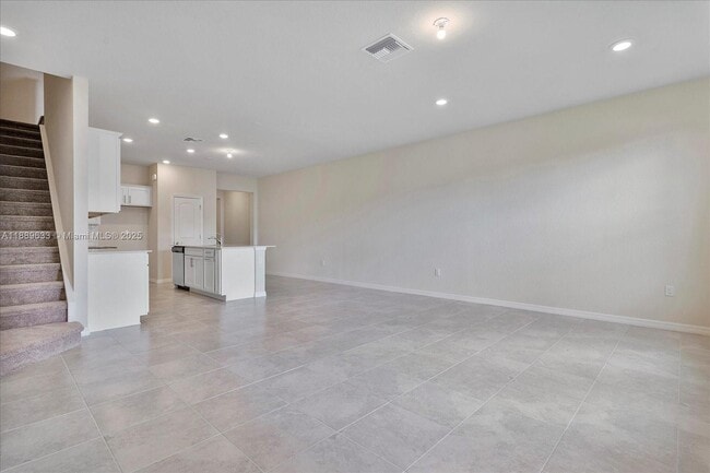 Building Photo - 2108 Appleton Cir N