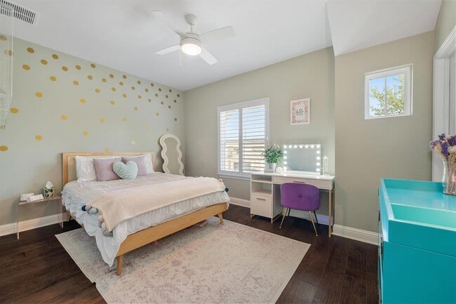 Building Photo - 6701 Teulada Dr