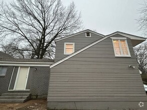 Building Photo - 1055 Browner St