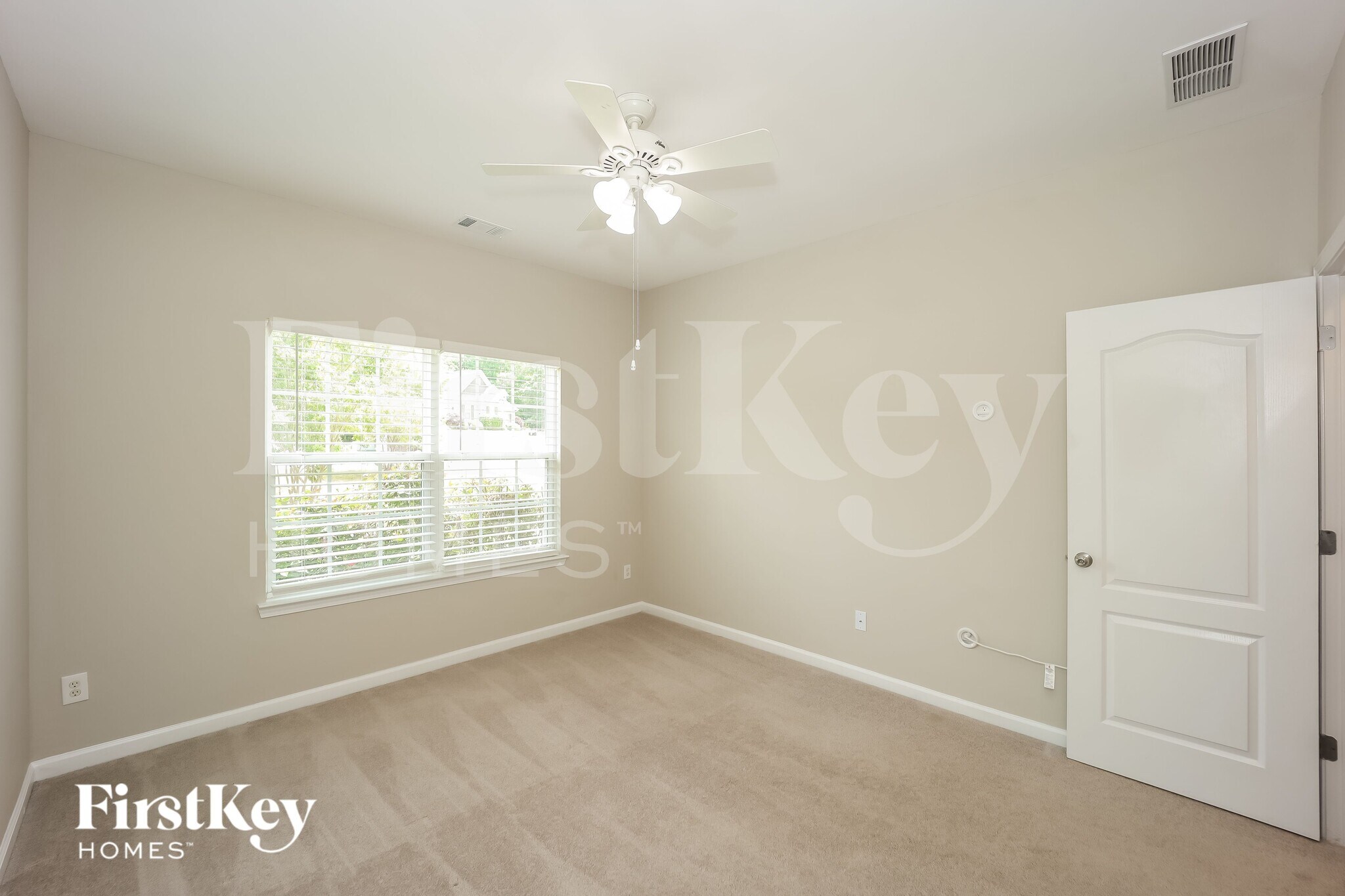 Building Photo - 32 Safe Passage Ct