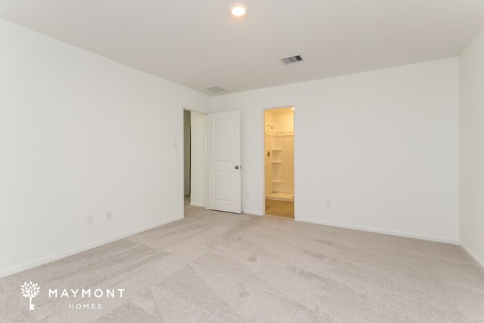 Building Photo - 3089 Fantasy Ter Dr