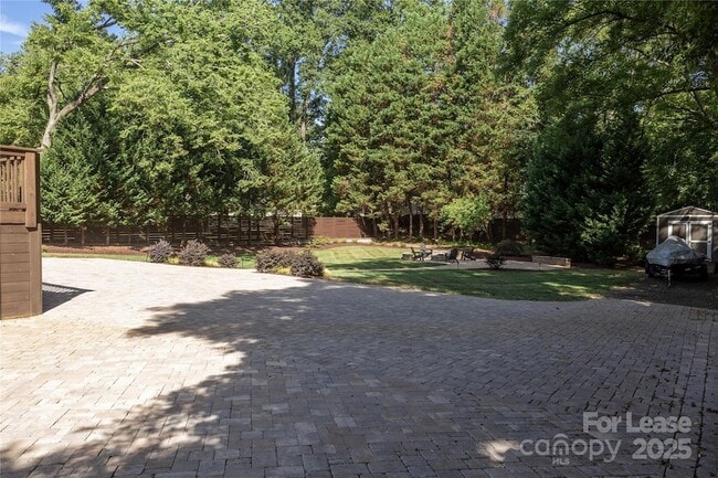 Building Photo - 311 S Academy St