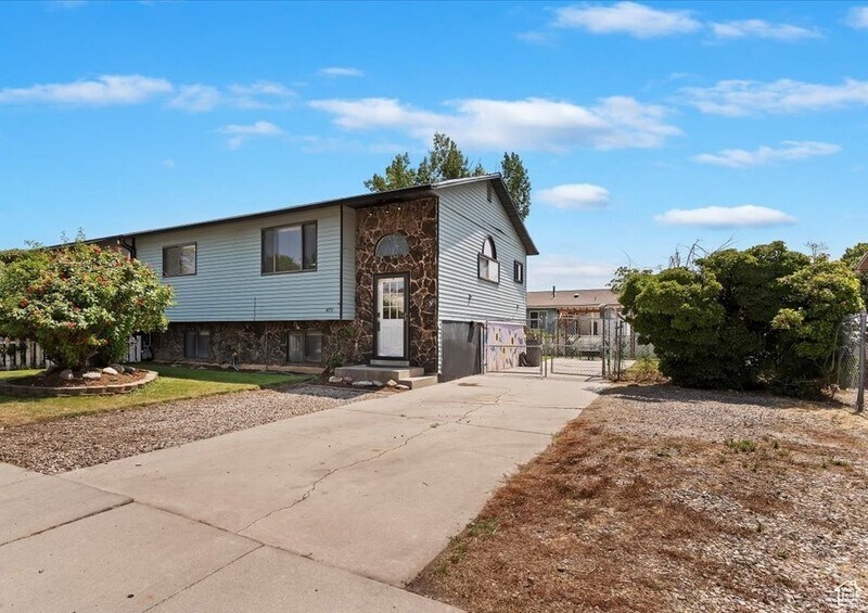 Building Photo - 475 W 2400 S