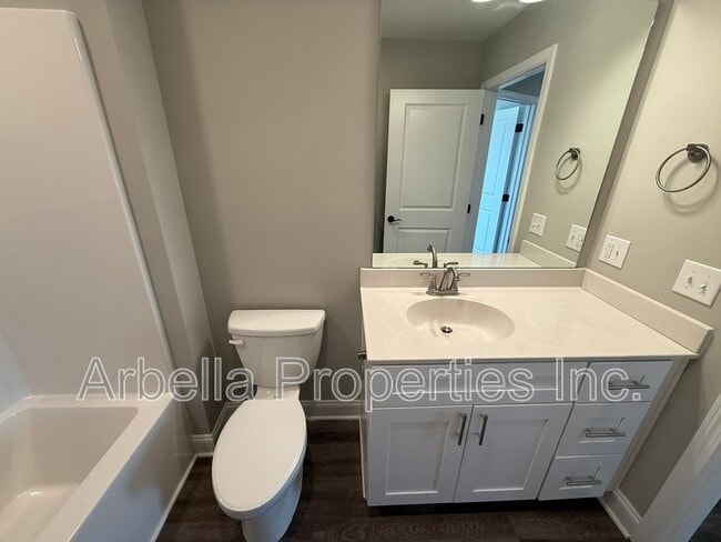 Building Photo - 127 Jess Corby Rd