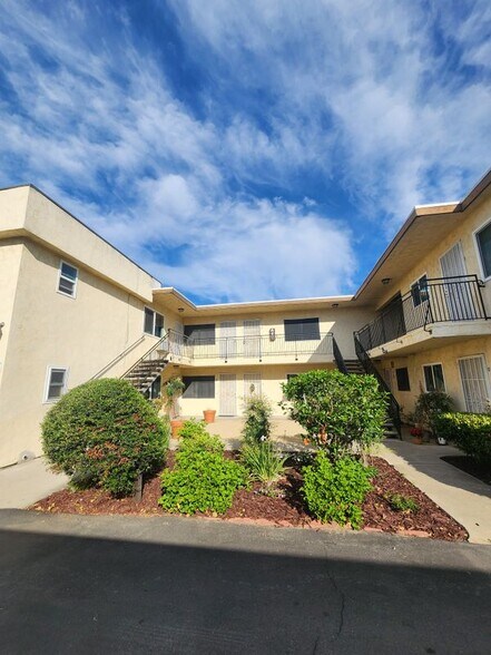Building Photo - 4419 Rosebud Ln