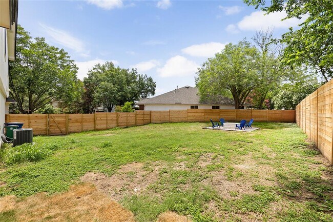 Building Photo - 8708 Cretys Cove