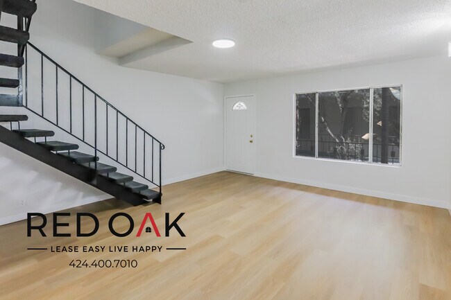 Building Photo - 4737 Orion Ave