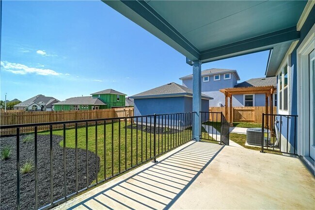 Building Photo - 2924 Sage Ranch Dr