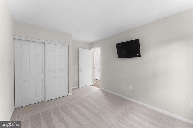 Building Photo - 3484 Legere Ct