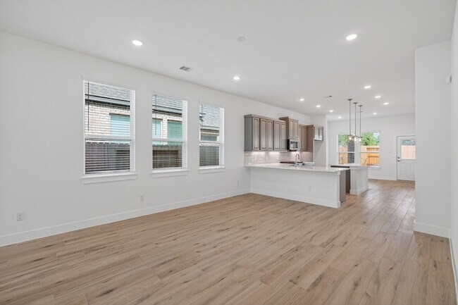 Building Photo - 648 Crested Duck Ct