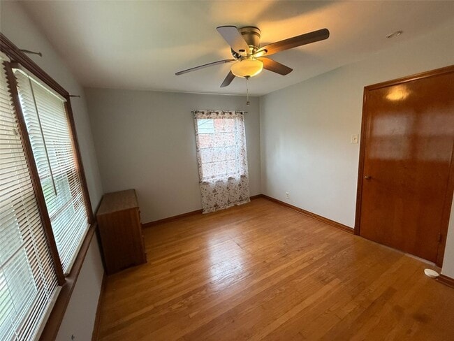 Building Photo - 7660 Horatio Dr