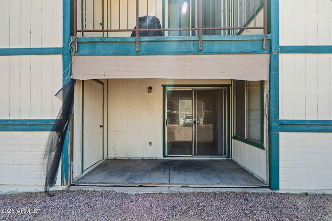Building Photo - 9928 E Birchwood Ave