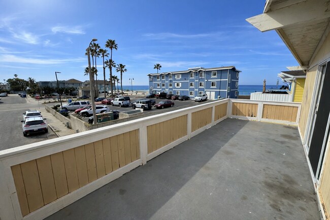 Building Photo - 1145-1149 Montauk Lane