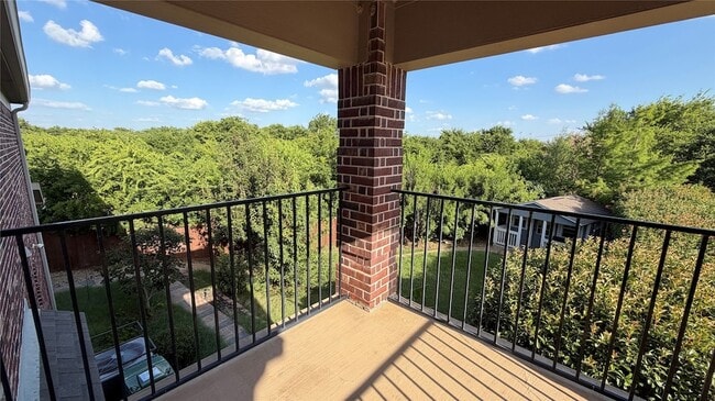Building Photo - 6728 S Fork Dr