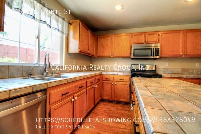 Building Photo - 42198 Delmonte St