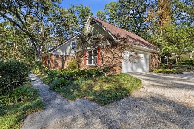Building Photo - 602 Middlebrooks Cir
