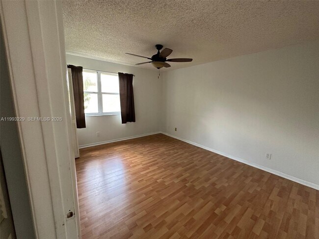 Building Photo - 11232 SW 12th St