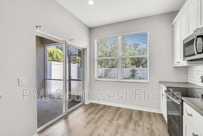 Building Photo - 3959 Yellowstone Cir