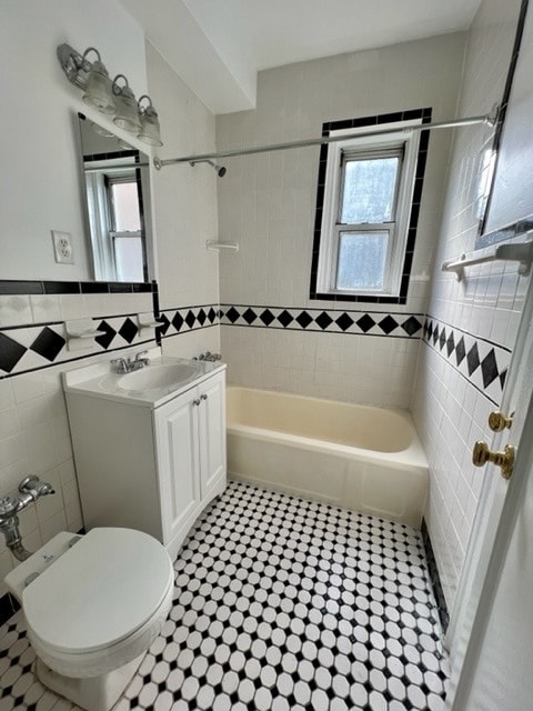 Building Photo - 824 Palmer Rd