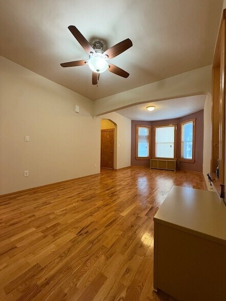 Building Photo - 4111 W Cullerton St