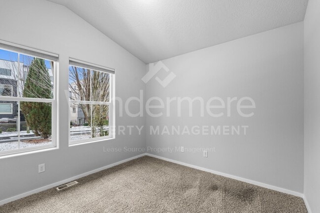 Building Photo - Rare Kendall Yards Detached Single-Family Home | One-Level Living | Low Maintenance