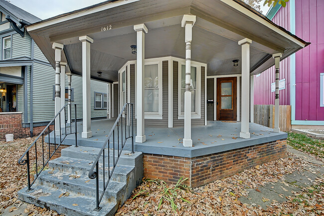 Building Photo - 1612 Pleasant St