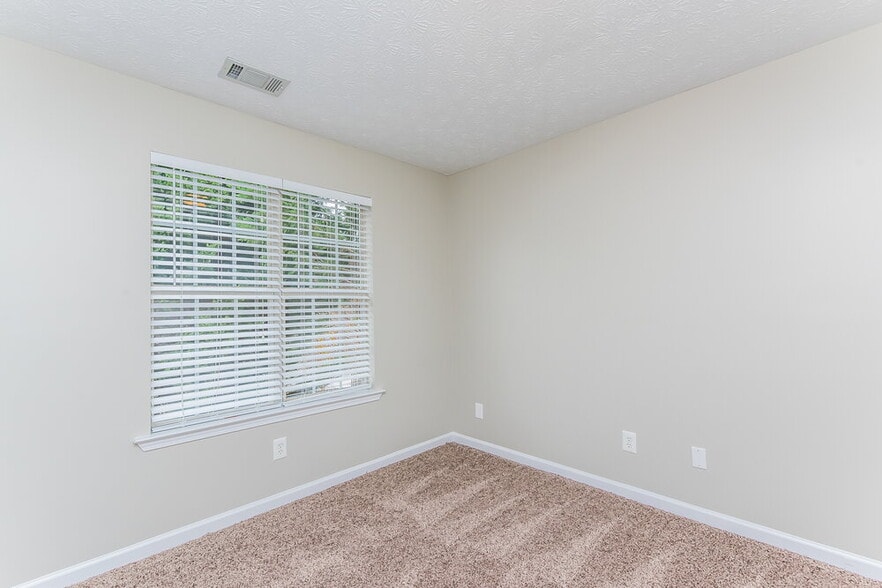 Building Photo - 3516 Daventry Ln