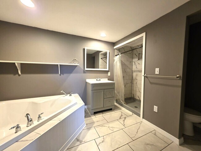 Building Photo - 25711 Delmar Rd