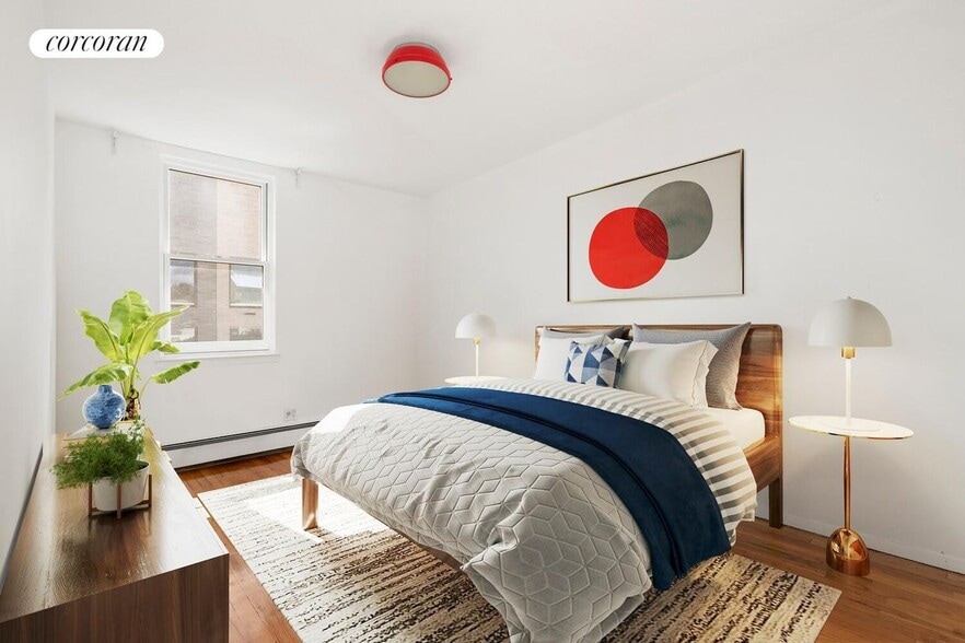 Building Photo - 42 Carroll St