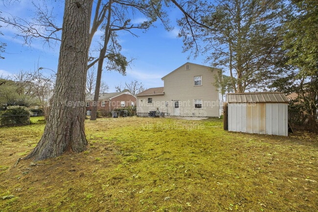 Building Photo - 211 Madrid Dr