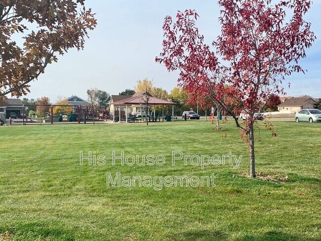 Building Photo - 4500 Tuscany St
