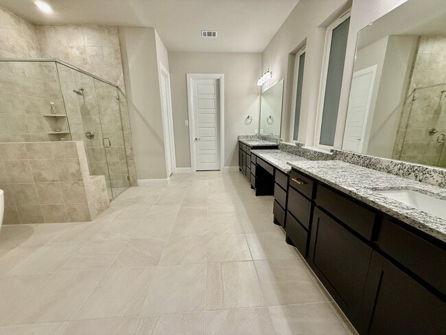 Building Photo - Comfort, Style & Community - All in This Gorgeous 2025 built 5BR Celina Home