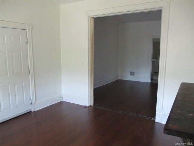 Building Photo - 33 Bay View Terrace