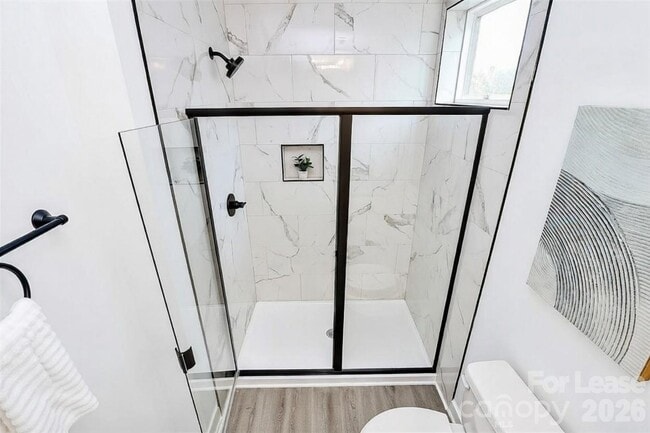 Building Photo - 3432 Brookshire Blvd