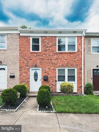 Building Photo - 2860 Beechtree Ln