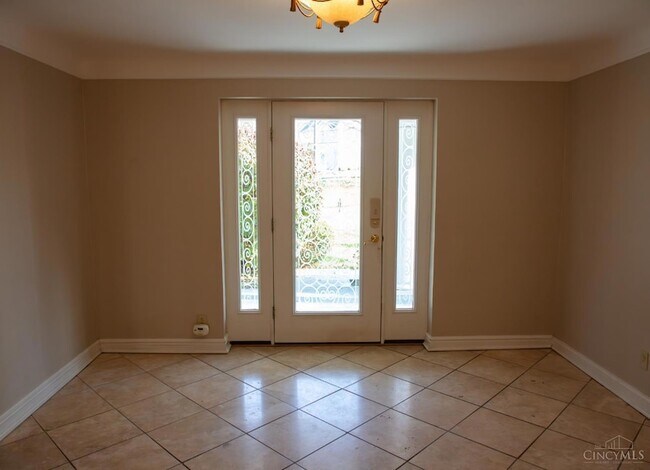 Building Photo - 8593 Concord Hills Cir