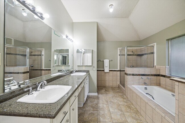 Building Photo - 1020 Sugardale Ct