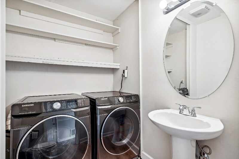 Building Photo - 119 W Orndorff Dr