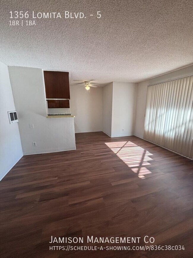 Building Photo - 1356 Lomita Blvd